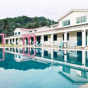 Lazuli Resort